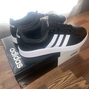 Adidas Grand Court Base